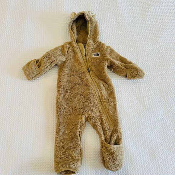 The North Face Campshire One piece Tan Fleece Sherpa 6-12m Khaki Hooded Snowsuit - Picture 2 of 9